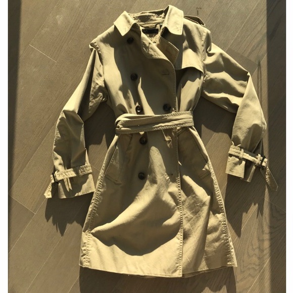 Uniqlo Jackets & Blazers - Classic Trench - Uniqlo Brand